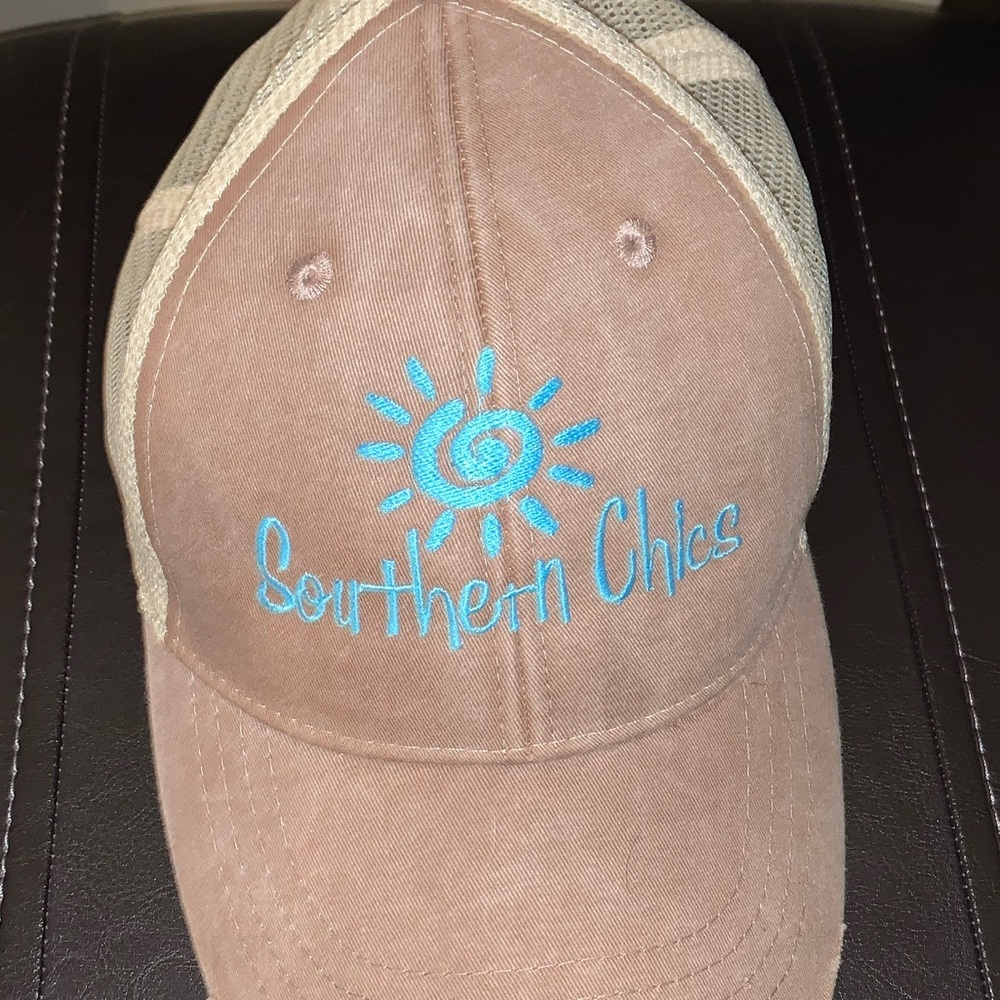 Hat - Picture 2 of 3
